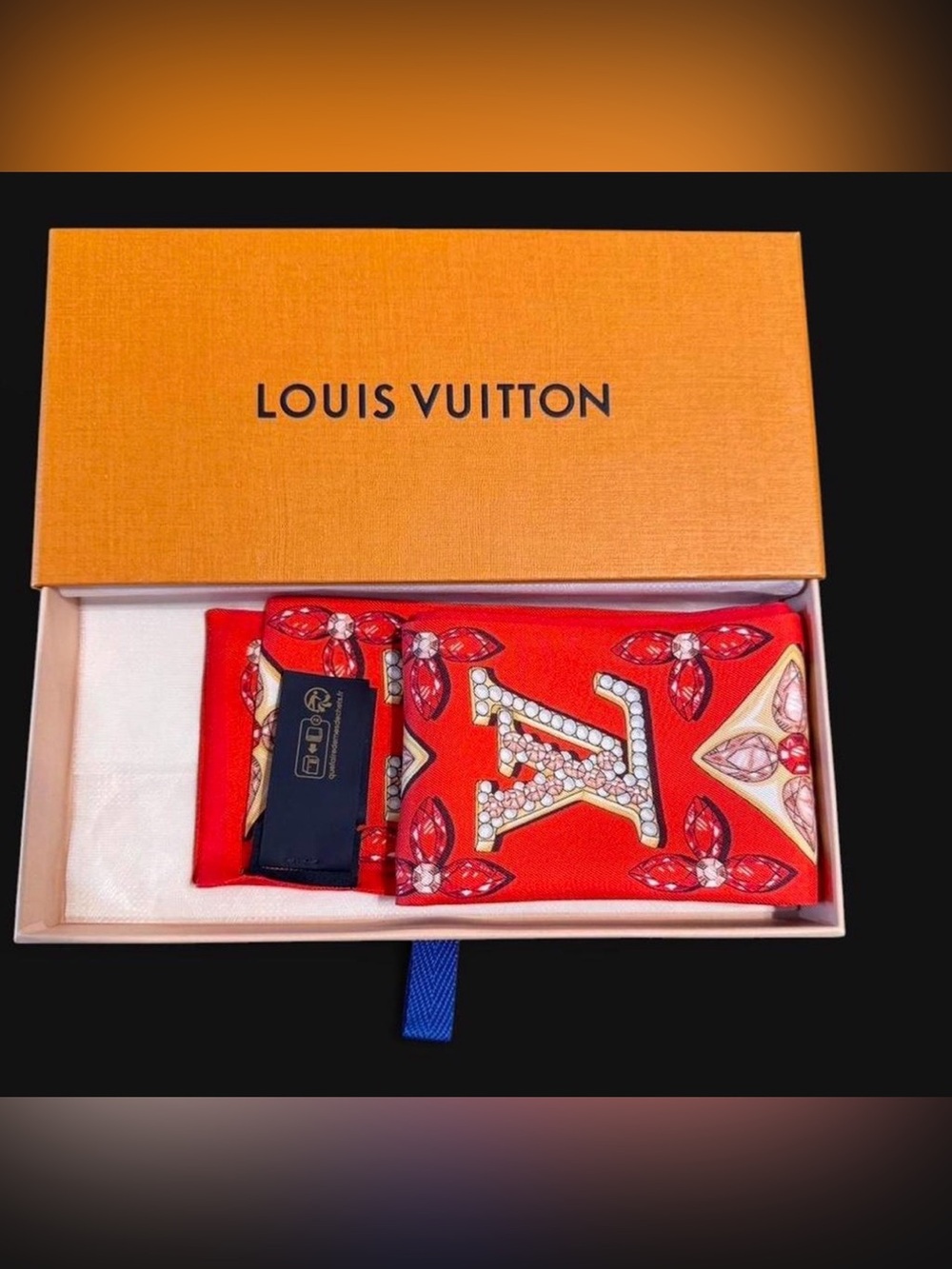 Louis Vuitton Bandeau Precious Dragon 100% Silk Red Monogram Women’s Scarf